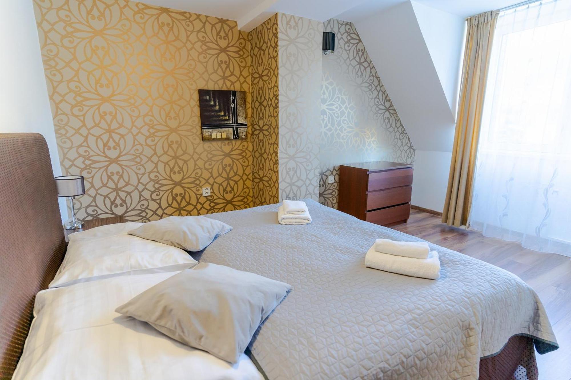 Ostredok Hotel