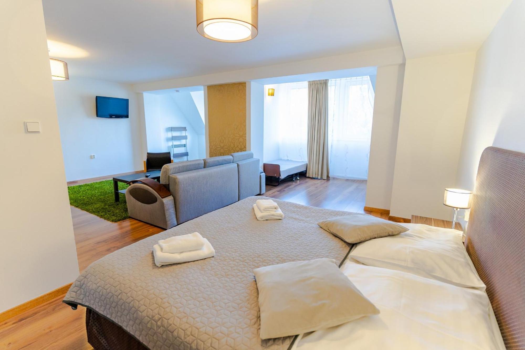 Ostredok Hotel